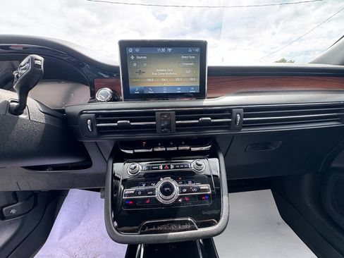 Used 2022 Lincoln Corsair Reserve AWD/4WD image 24