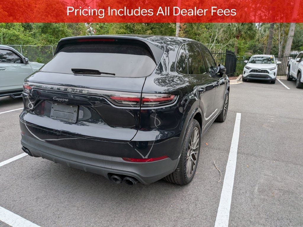 Used 2023 Porsche Cayenne Platinum Edition AWD/4WD image 6