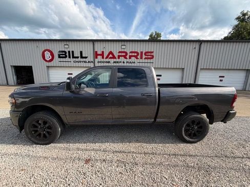 Used 2023 RAM 2500 Big Horn w/ Night Edition AWD/4WD image 3
