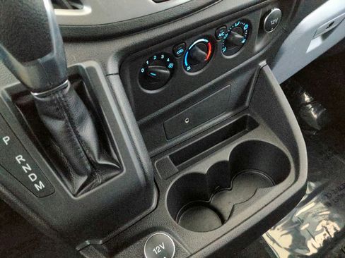 Used 2019 Ford Transit 350 XLT image 29