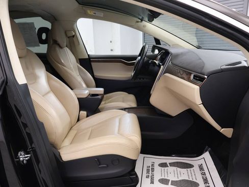 Used 2017 Tesla Model X 75D AWD/4WD image 20