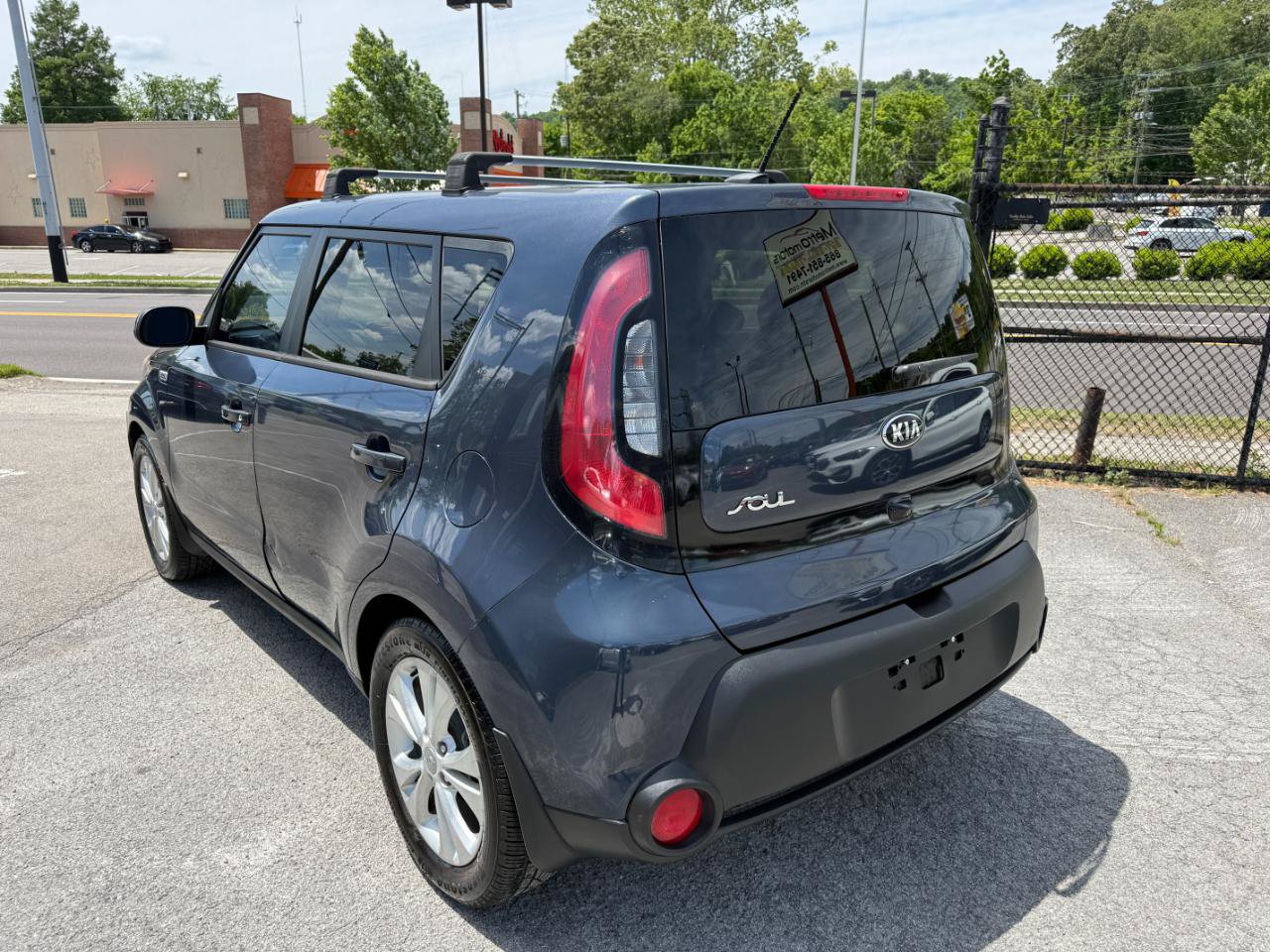 Used 2015 Kia Soul + FWD image 36