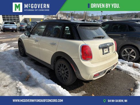 Used 2016 MINI Cooper S image 2
