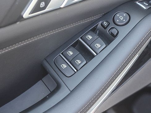 Used 2026 BMW X5 sDrive40i w/ M Sport Package RWD image 20