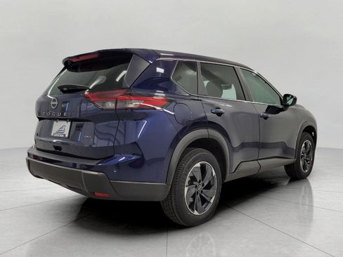Used 2025 Nissan Rogue SV image 20
