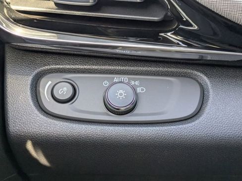 New 2026 Buick Envista Avenir image 29