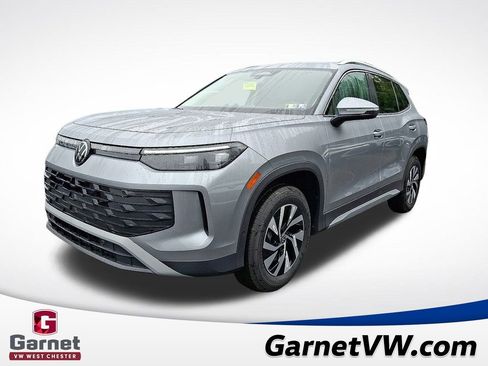 New 2025 Volkswagen Tiguan S image 2