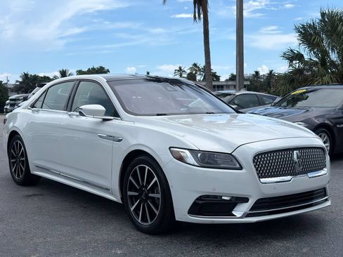 Used 2020 Lincoln Continental Reserve AWD/4WD image 7