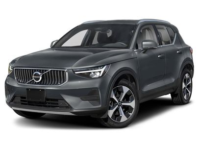 New 2026 Volvo XC40 B5 Ultra w/ Climate Package