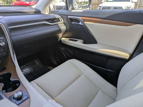 Used 2022 Lexus RX 350 350 w/ Premium Package image 17