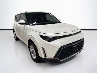 Used 2023 Kia Soul LX w/ LX Technology Package video 1