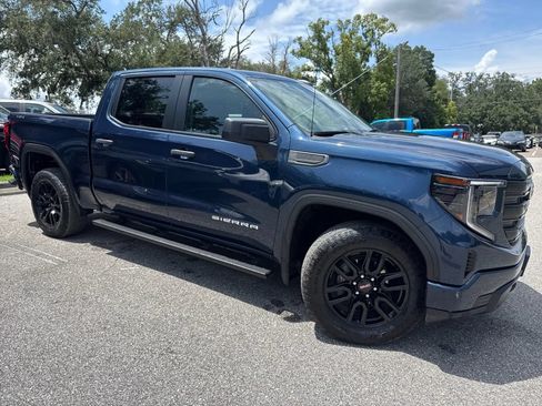 Used 2023 GMC Sierra 1500 Pro w/ Graphite Edition AWD/4WD image 6