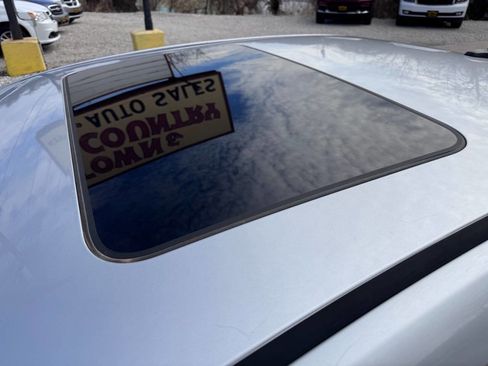 Used 2014 Chevrolet Impala LT w/ LT Sunroof Package image 10