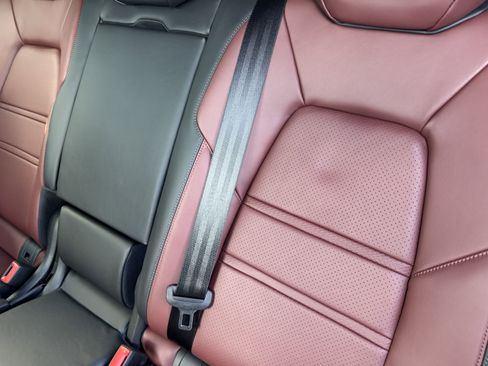 Certified 2025 Porsche Cayenne Coupe AWD/4WD image 21