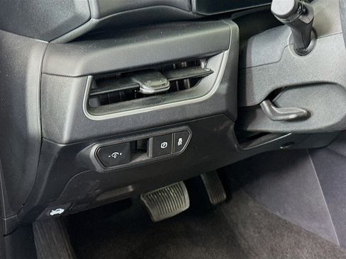 Used 2025 Kia K4 FWD image 17