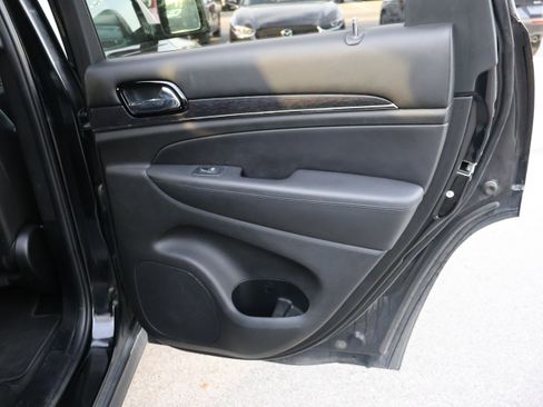 Used 2019 Jeep Grand Cherokee High Altitude image 12