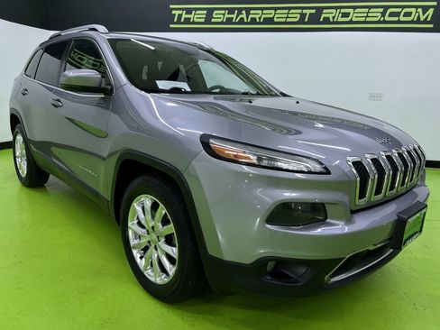 Used 2016 Jeep Cherokee Limited w/ Trailer Tow Group AWD/4WD image 2