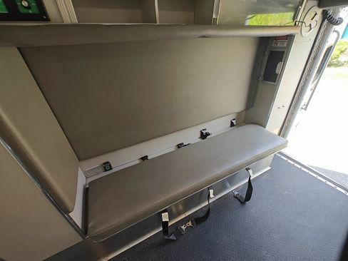 Used 2012 Ford E-450 and Econoline 450 Super Duty w/ Ambulance Prep Pkg image 31