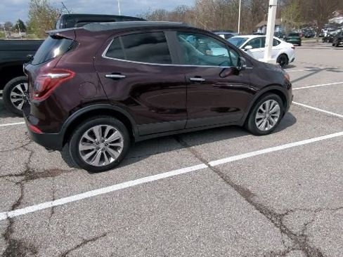 Used 2018 Buick Encore Preferred image 14