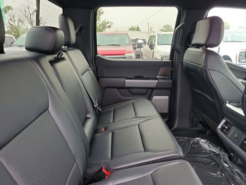 New 2025 Ford F150 Lariat w/ Equipment Group 501A Mid image 29