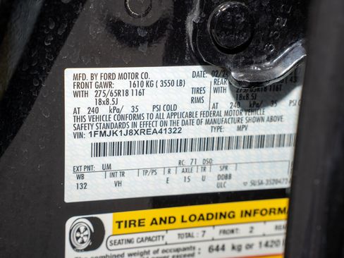 Used 2024 Ford Expedition Max XLT AWD/4WD image 40