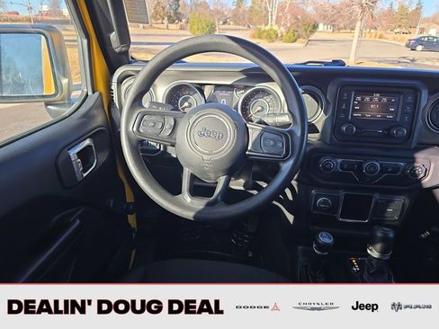 Used 2021 Jeep Wrangler Unlimited Sport image 14