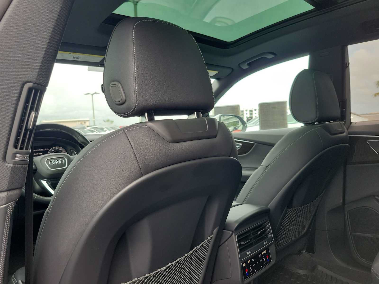 Certified 2023 Audi Q8 Premium Plus AWD/4WD image 17