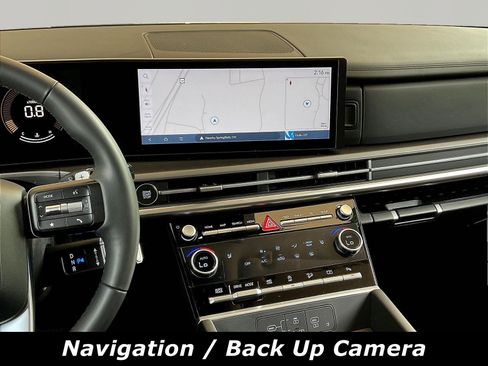 Used 2025 Hyundai Santa Fe XRT AWD/4WD image 9