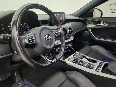 Used 2020 Kia Stinger GT2 AWD/4WD image 19
