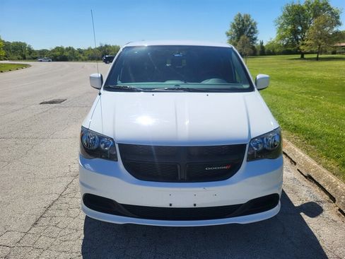 Used 2014 Dodge Grand Caravan SE FWD image 4