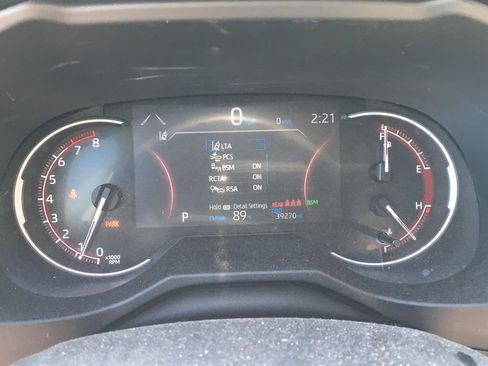 Used 2024 Toyota RAV4 LE AWD/4WD image 2