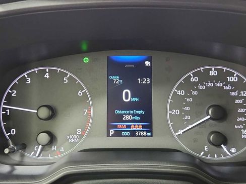 Certified 2025 Toyota Corolla SE image 17