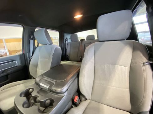 Used 2021 RAM 3500 Big Horn w/ Cold Weather Group AWD/4WD image 14
