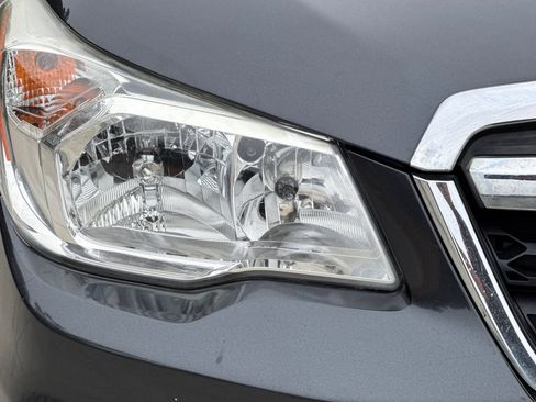 Used 2015 Subaru Forester 2.5i Premium AWD/4WD image 11