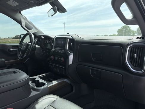 Used 2020 Chevrolet Silverado 1500 RST w/ Texas Edition image 15