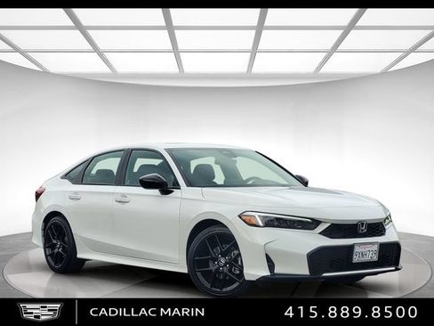 Used 2025 Honda Civic Sport image 1