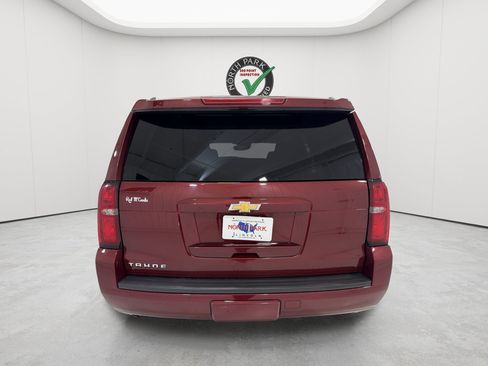 Used 2019 Chevrolet Tahoe LT w/ Luxury Package RWD image 4