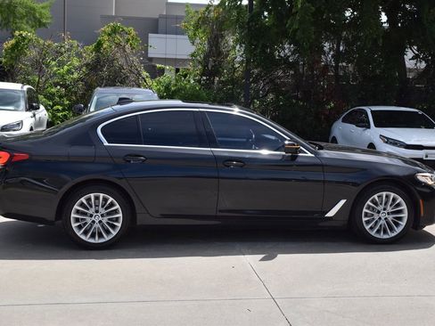 Used 2023 BMW 530i w/ Premium Package RWD image 6