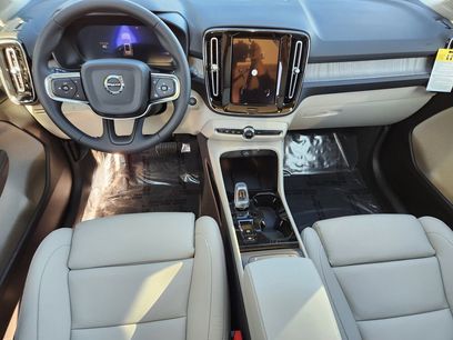 New 2026 Volvo XC40 B5 Plus w/ Protection Package Premier