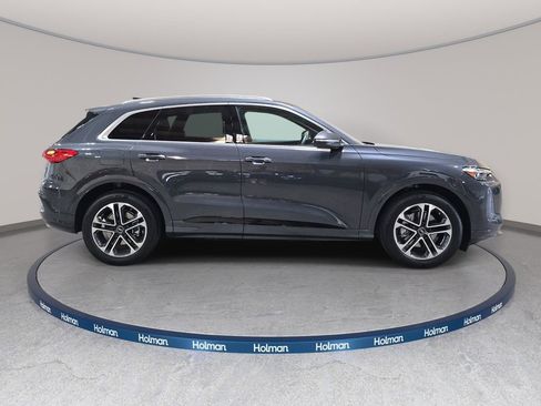 New 2025 Audi Q5 Prestige image 4