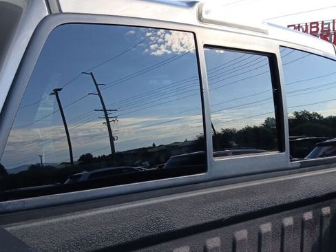 Used 2011 Ford F150 XLT w/ XLT Chrome Pkg image 15