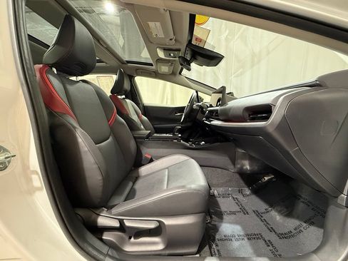Certified 2024 Toyota Prius Prime FWD image 22