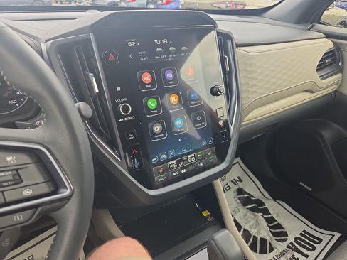 Used 2025 Subaru Forester Limited image 22