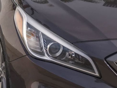 Used 2016 Hyundai Sonata Sport w/ Option Group 1V image 4