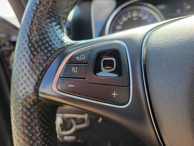 Used 2018 Mercedes-Benz E 400 4MATIC Sedan image 22
