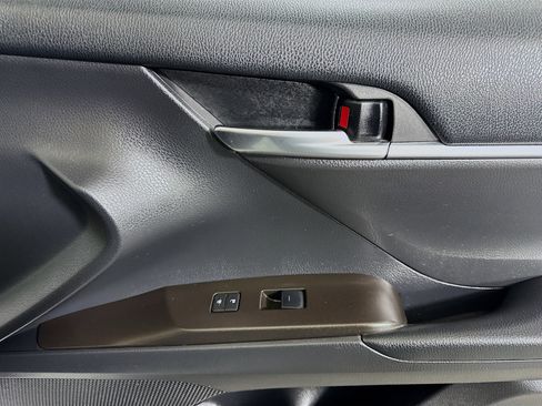 Used 2021 Toyota Camry TRD w/ TRD Package w/JBL Audio image 31