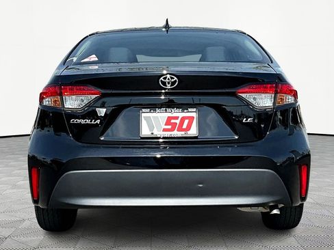 Used 2024 Toyota Corolla LE FWD image 5