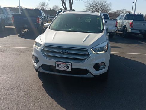 Used 2019 Ford Escape Titanium image 12