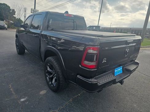 Used 2020 RAM 1500 Limited w/ Black Appearance Package AWD/4WD image 6