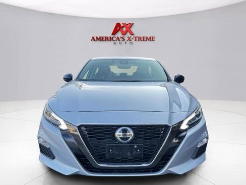 Used 2021 Nissan Altima 2.5 SR FWD image 9